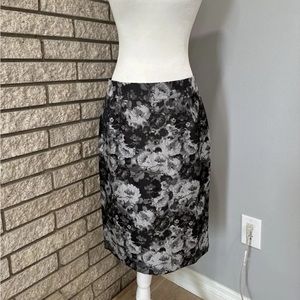 Nwt Banana Republic Monogram Floral Pencil Skirt Size 6